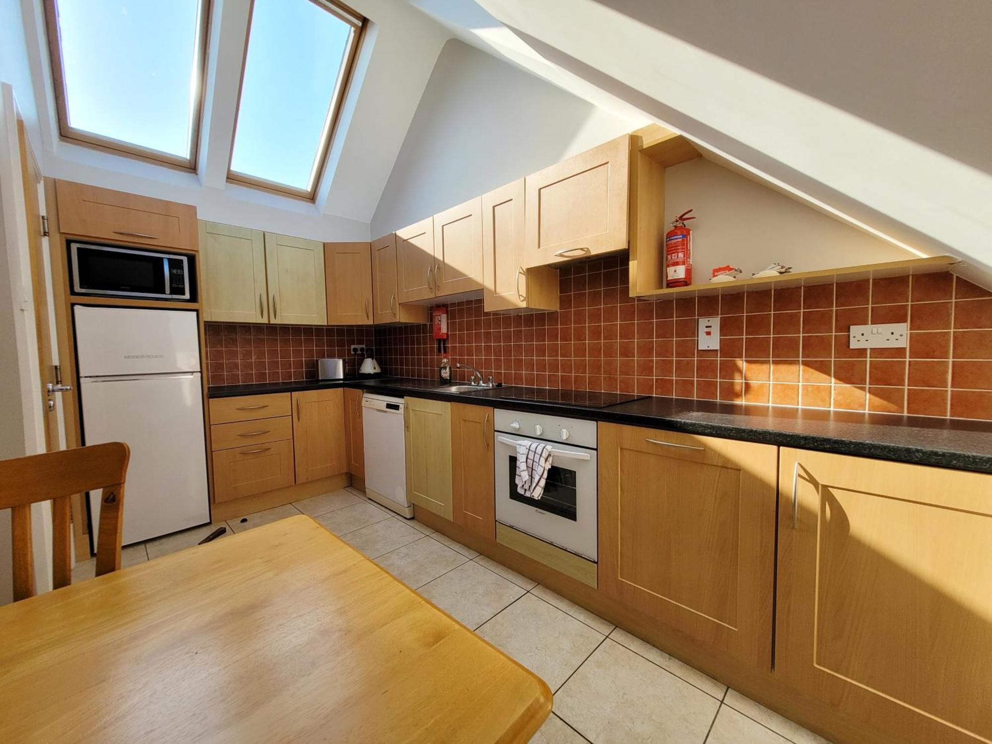 Donegan Court Aparthotel Galway Ngoại thất bức ảnh