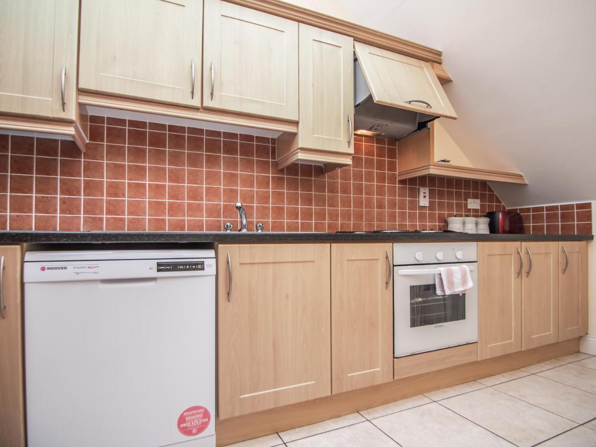 Donegan Court Aparthotel Galway Ngoại thất bức ảnh