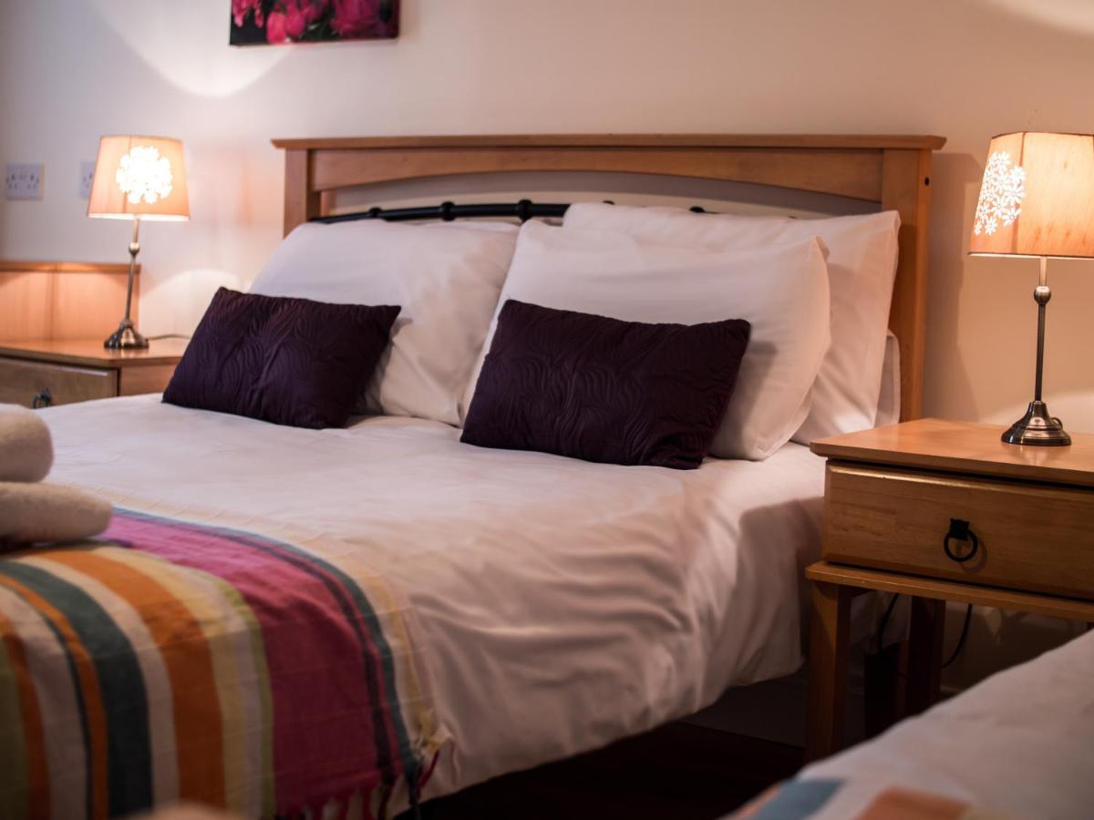 Donegan Court Aparthotel Galway Ngoại thất bức ảnh